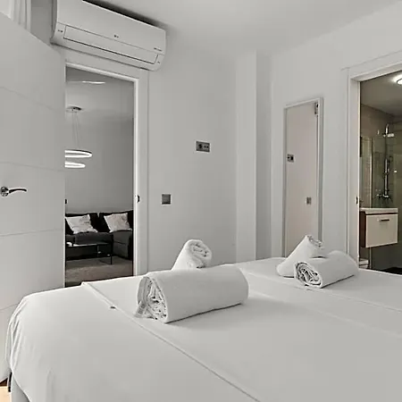 Apartment Elegant By Harbour By Costarentals *